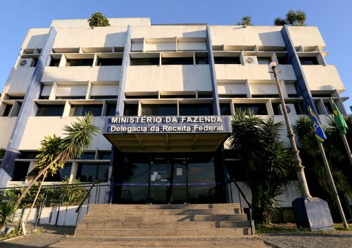 Receita Federal inicia autorregularização de dívidas tributárias dos contribuintes Receita Federal inicia autorregularização de dívidas tributárias dos contribuintes