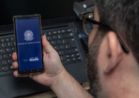 App da carteira de trabalho oferece consulta de vagas de emprego