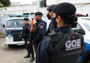 Guarda Civil Municipal dá início a nova turma de Armamento e Tiro Especialista analisa uso de arma de fogo pela Guarda Civil de Campos