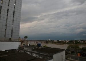 Previsão do tempo para Campos com 15 graus e sem chuva