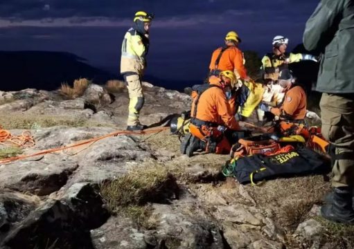 Tragédia no RS: menina de 11 anos morre após queda em mirante de cânion sem proteção Tragédia no RS: menina de 11 anos morre após queda em mirante de cânion sem proteção