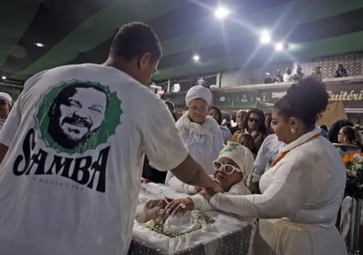 Despedida de Arlindo Cruz com sepultamento neste domingo Despedida de Arlindo Cruz com sepultamento neste domingo