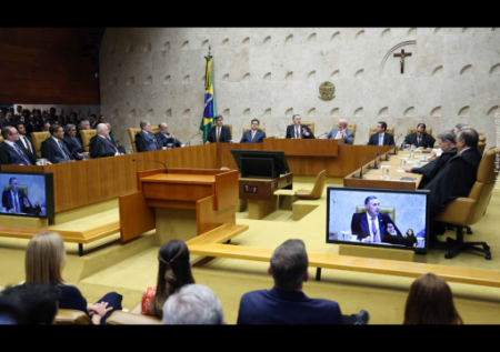 Supremo precisa ser mais jurídico e menos político