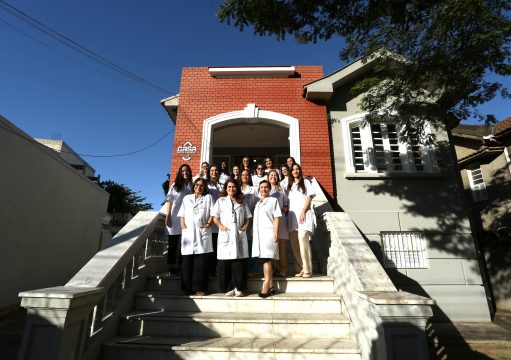 Amor, cuidado e aprendizado na Casa Nicola Albano Amor, cuidado e aprendizado na Casa Nicola Albano