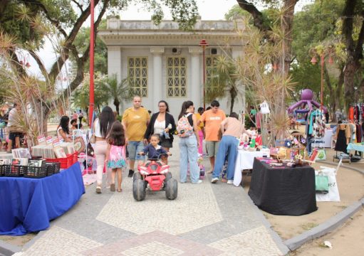 Mais uma edição do “Vem pro Jardim” neste domingo com Sandro Balli Mais uma edição do “Vem pro Jardim” neste domingo com Sandro Balli