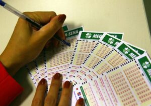 Mega-Sena volta a acumular e próximo prêmio chega a R$ 55 milhões