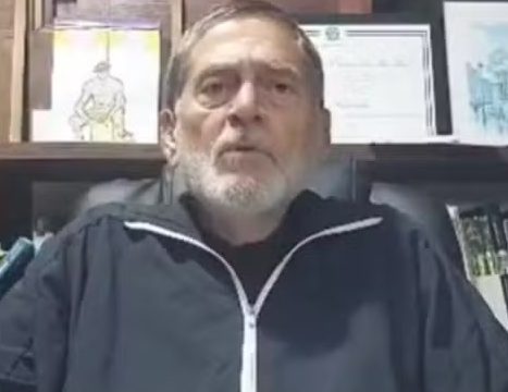Morre em SP o ex-deputado do PT, Paulo Frateschi, esfaqueado pelo filho Morre em SP o ex-deputado do PT, Paulo Frateschi, esfaqueado pelo filho