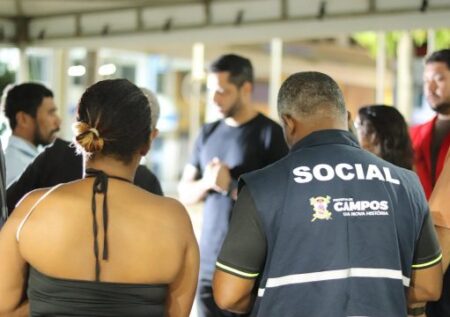 Natal Solidário: Centro Pop faz campanha de doação de roupas