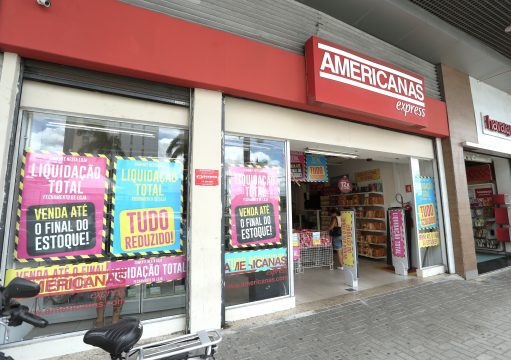 Americanas fecha as lojas do Shopping 28 e das Quatro Jornadas Americanas fecha as lojas do Shopping 28 e das Quatro Jornadas