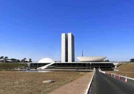 Congresso Nacional se reúne para votar a LDO de 2026