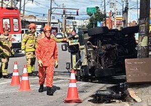 Dois acidentes são registrados na manhã desta segunda em Campos