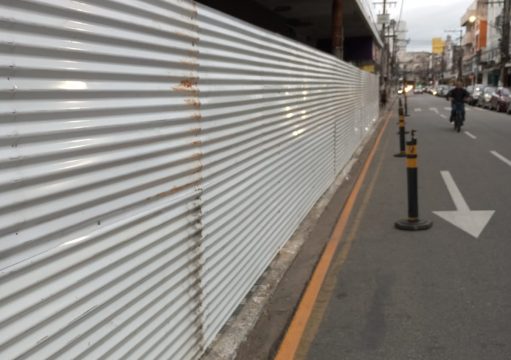 Edifício Itu tem instalação de tapumes e processo de demolição em andamento Edifício Itu tem instalação de tapumes e processo de demolição em andamento