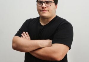 Alfredo Thomáz Neto: a face e o corpo de um espaço de harmonia