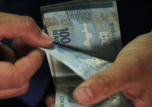Isenção do Imposto de Renda para salários até R$ 5 mil começa a valer