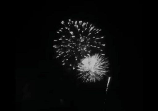 Virada de Ano reúne multidão no Farol de São Thomé, em Campos, com música e fogos Virada de Ano reúne multidão no Farol de São Thomé, em Campos, com música e fogos