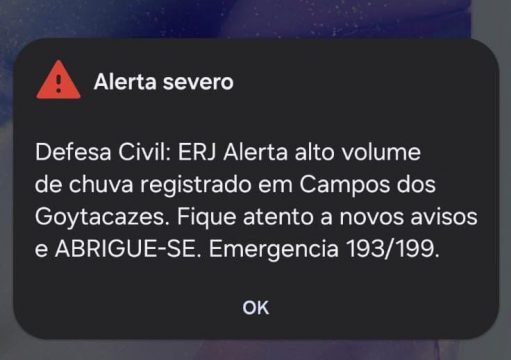 Alerta da Defesa Civil sobre fortes chuvas surpreende população Alerta da Defesa Civil sobre fortes chuvas surpreende população