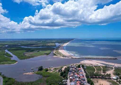 Campos e Quissamã selam parceria para viabilizar complexo industrial no litoral Campos e Quissamã selam parceria para viabilizar complexo industrial no litoral