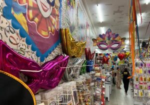 Carnaval deve aquecer o comércio campista nos próximos dias Carnaval deve aquecer o comércio campista nos próximos dias