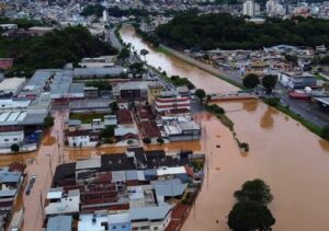 Chuvas intensas provocam 14 mortes e calamidade pública em Juiz de Fora Chuvas intensas provocam 14 mortes e calamidade pública em Juiz de Fora