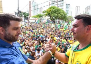 Flávio Bolsonaro convida Wladimir para o PL e coordenação regional de campanha