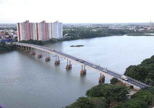 Jovem é baleada ao reagir a assalto em Campos Jovem é baleada ao reagir a assalto em Campos