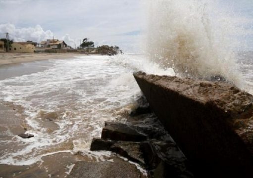 Atafona, citada em relatório da ONU, chama a atenção quando o assunto é avanço do mar Atafona, citada em relatório da ONU, chama a atenção quando o assunto é avanço do mar