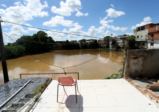 Cheia do Rio Paraíba do Sul recua, mas deixa rastros e medo em comunidades ribeirinhas Cheia do Rio Paraíba do Sul recua, mas deixa rastros e medo em comunidades ribeirinhas