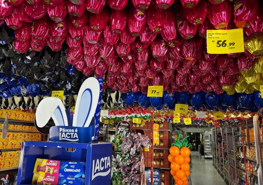 Clima de Páscoa já movimenta comércio campista Clima de Páscoa já movimenta comércio campista