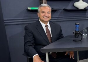 Dr. Carlos Alexandre: da crise no Supremo ao imposto justo