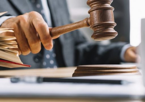 Eu lustrei a chuteira de Pelé – Tiago Abud Eu lustrei a chuteira de Pelé – Tiago Abud