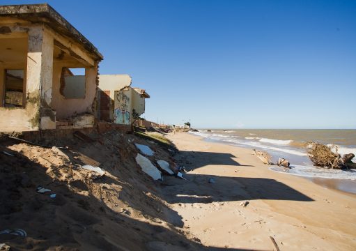 Licitação para estudo da erosão costeira avança em SJB Licitação para estudo da erosão costeira avança em SJB