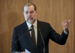 Toffoli se declara suspeito em julgamento sobre prisão do banqueiro Daniel Vorcaro