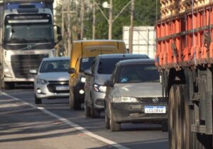 BR-101: concessionária prevê cerca de 953 mil veículos durante operação especial dos feriados de Tiradentes e São Jorge