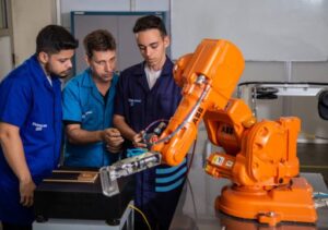 Campos e Macaé têm quase mil vagas gratuitas em cursos de qualificação profissional