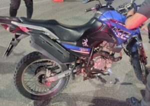 Motocicleta roubada é recuperada em ação conjunta no Parque Tamandaré, em Campos