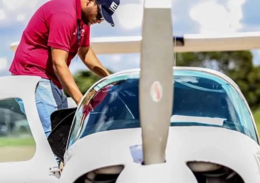 Piloto campista Nélio Pessanha morre após queda de avião no RS Piloto campista Nélio Pessanha morre após queda de avião no RS