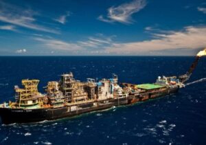 Exportação de petróleo seguirá com imposto de 12% por mais 60 dias Produção de petróleo e gás do Brasil alcança novo recorde