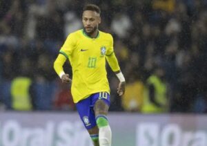 Com Neymar na lista, Ancelotti convoca Seleção Brasileira