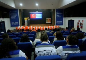 Combate à exploração sexual de crianças e adolescentes reúne entidades no Sest-Senat, em Campos