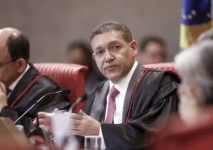 Nunes Marques destaca combate ao uso ilegal de IA nas eleições de outubro