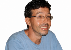 Sociólogo e professor Hamilton Garcia participa do J3Cast