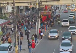 Greve de ônibus chega ao 2º dia no Rio com aumento na circulação de coletivos
