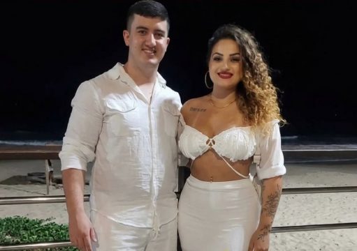 Homem mata companheira a facadas e comete suicídio em Campos Homem mata companheira a facadas e comete suicídio em Campos