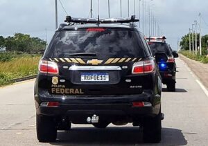PF realiza operação contra suspeitos de lavagem de dinheiro desviado da saúde no RJ