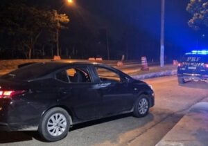 Veículo furtado em SP é recuperado pela PRF após perseguição em Campos