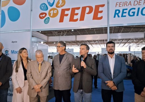 1ª Fepe Regional é aberta em Macaé com mais de 160 estandes e público diverso 1ª Fepe Regional é aberta em Macaé com mais de 160 estandes e público diverso
