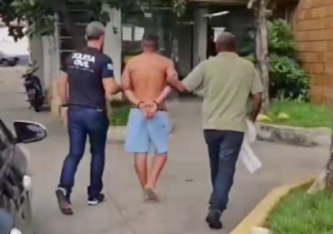 Homem é preso após ameaçar “dividir filha ao meio” e sequestrar criança de 2 anos em Campos