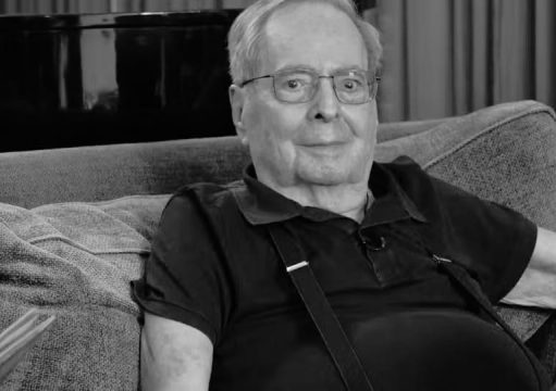 Morre Benedito Ruy Barbosa, um dos maiores autores da teledramaturgia brasileira Morre Benedito Ruy Barbosa, um dos maiores autores da teledramaturgia brasileira