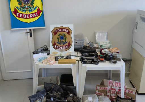 Polícia Federal prende homem por tráfico de drogas durante operação em Campos Polícia Federal prende homem por tráfico de drogas durante operação em Campos