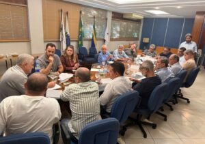 Reunião na CDL alinha ações para solucionar poluição visual e problemas de energia no Centro